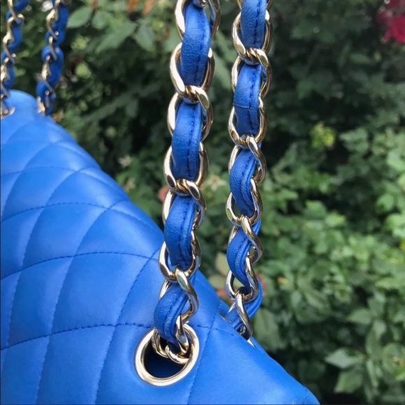 Chanel jumbo flap handbag - Picture 4 of 16